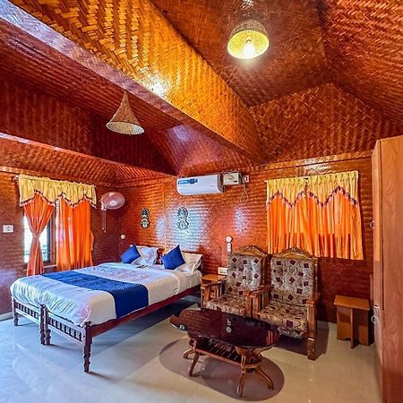 Sajeev Home Stay Cherai Beach Zimmer foto