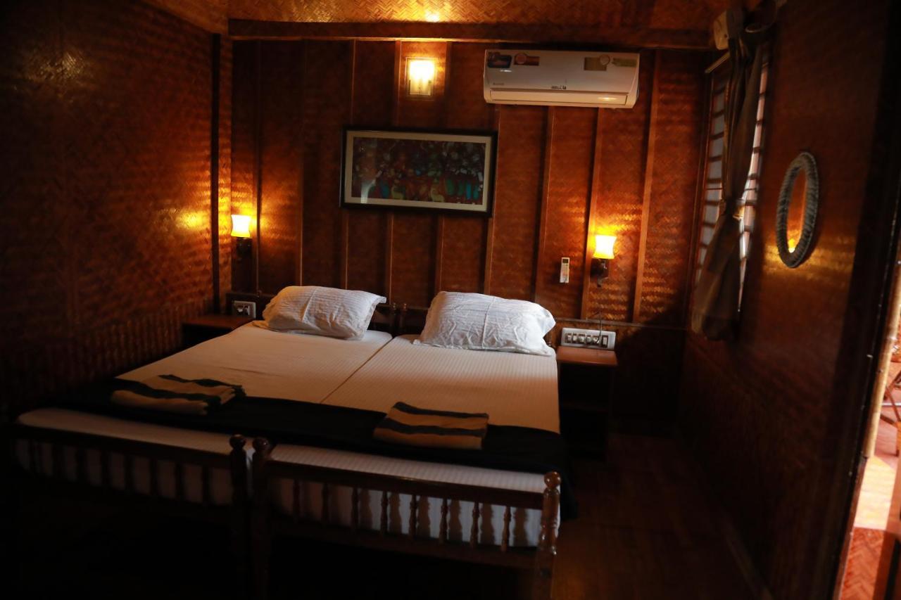 Sajeev Home Stay Cherai Beach Exterior foto