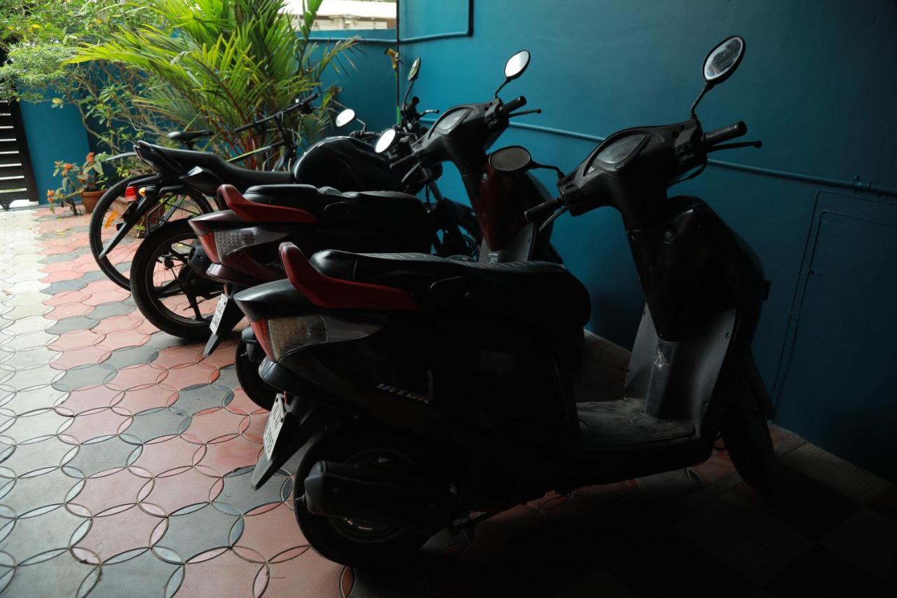 Sajeev Home Stay Cherai Beach Exterior foto